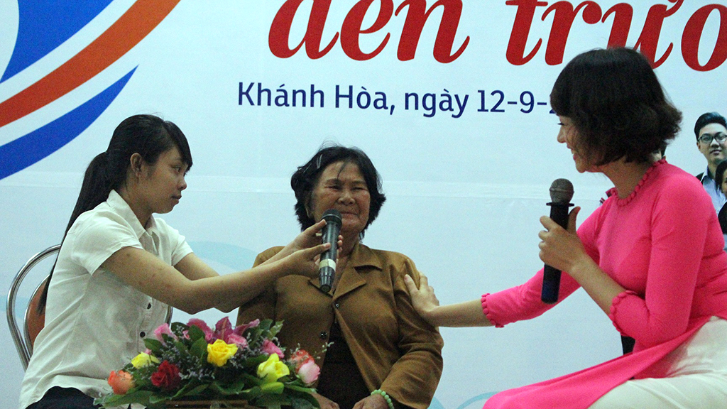 Tiếp sức để các em giữ mãi nhiệt huyết hôm nay - Ảnh 1. Tiếp sức để các em giữ mãi nhiệt huyết hôm nay - Ảnh 1.