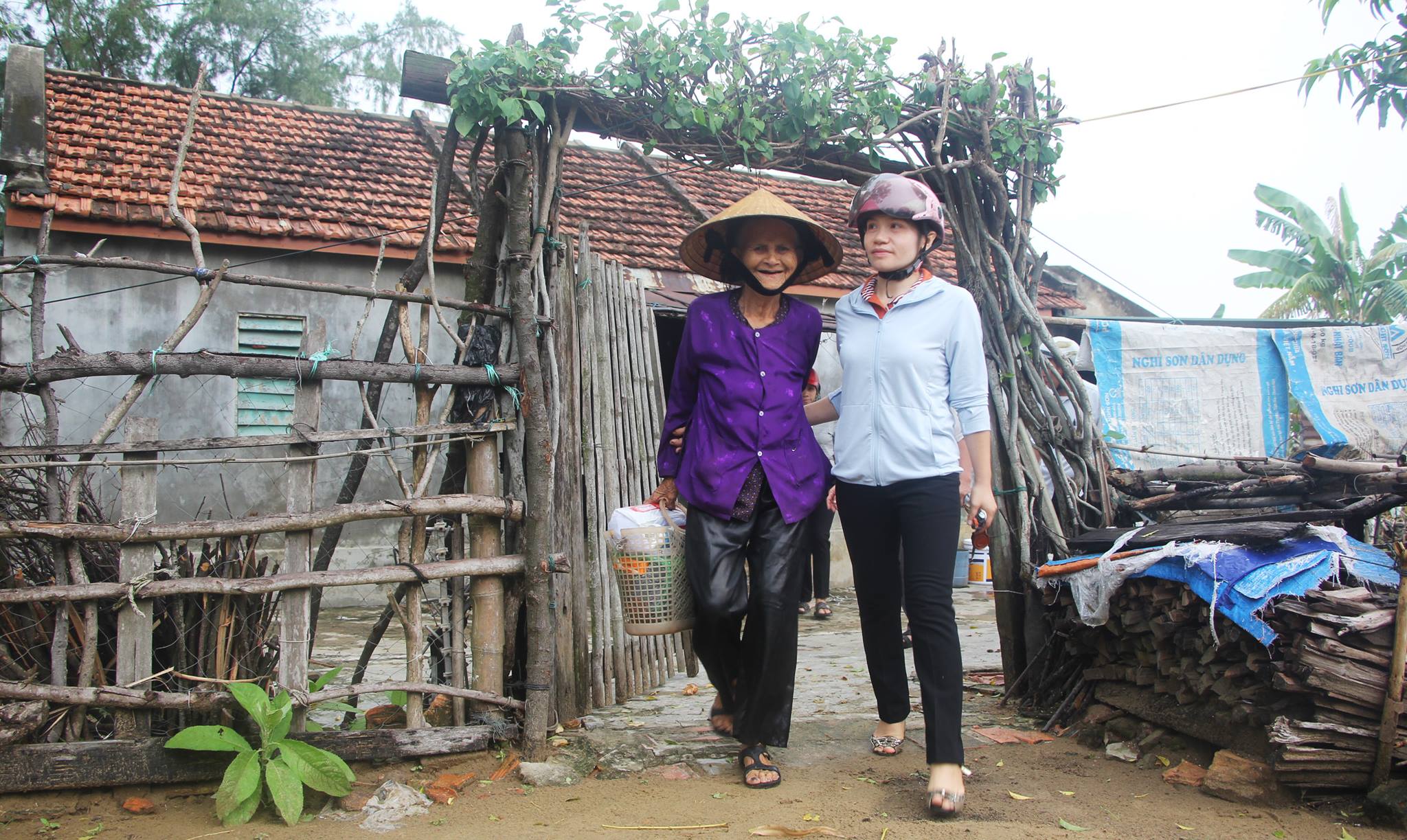 Được đưa vào trường học trú bão, tôi thấy yên tâm hơn... - Ảnh 8.