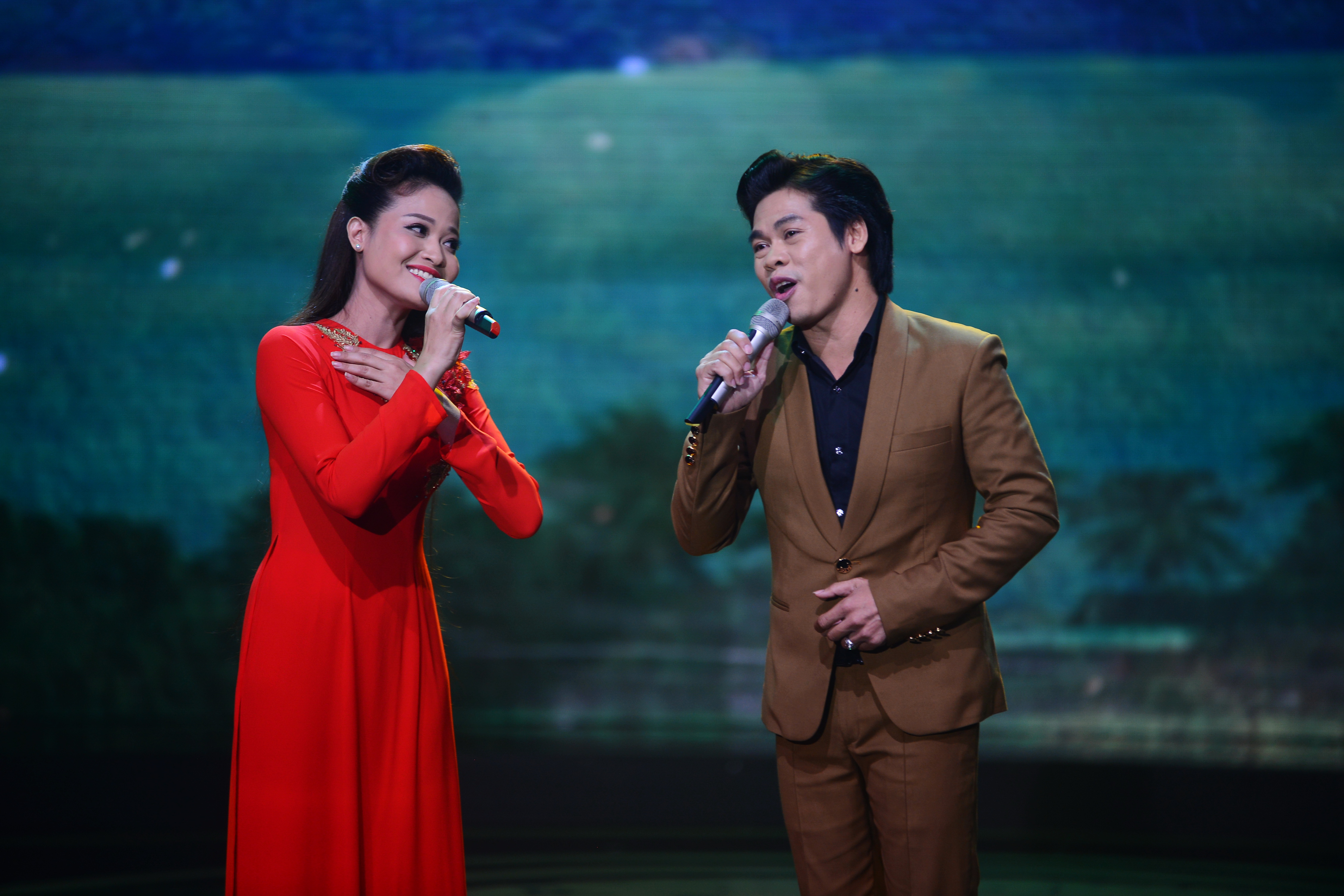 Nghe ca cổ như chuyến xe nhiều cảm xúc về miền Tây - Ảnh 8. Nghe ca cổ như chuyến xe nhiều cảm xúc về miền Tây - Ảnh 8.