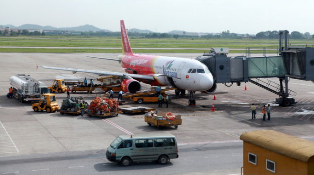 Thai Vietjet Air dừng bay chặng quốc tế chờ cấp phép mới - Ảnh 1.