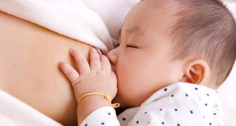 Tìm thấy loại đường kháng khuẩn trong sữa mẹ - Ảnh 1. Tìm thấy loại đường kháng khuẩn trong sữa mẹ - Ảnh 1.