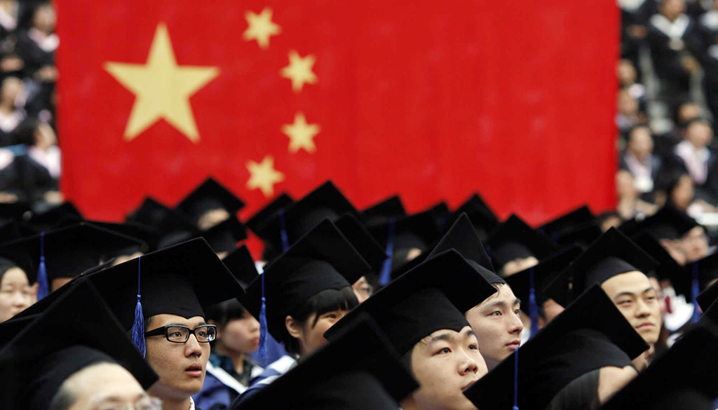 Bán nhà đi du học, về nước vẫn thất nghiệp - Ảnh 1. Bán nhà đi du học, về nước vẫn thất nghiệp - Ảnh 1.