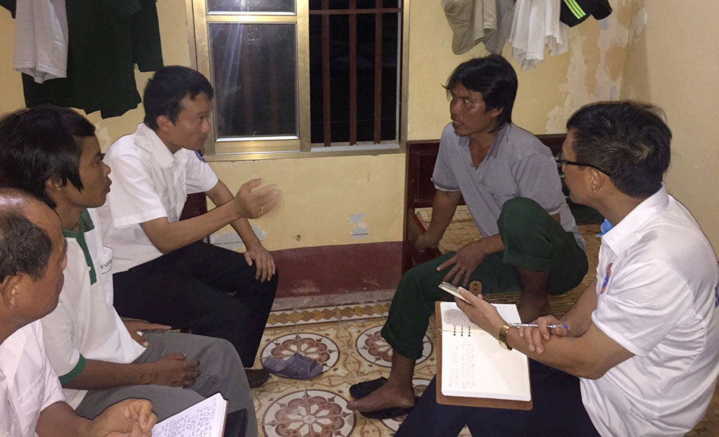 Cứu 5 ngư dân tàu cá Kiên Giang bị chìm tàu - Ảnh 1. Cứu 5 ngư dân tàu cá Kiên Giang bị chìm tàu - Ảnh 1.