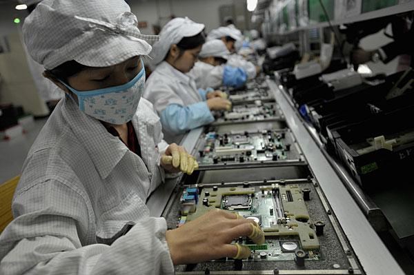 Nhập siêu khủng từ Hàn Quốc, doanh nghiệp Việt cần làm gì? - Ảnh 1. Nhập siêu khủng từ Hàn Quốc, doanh nghiệp Việt cần làm gì? - Ảnh 1.