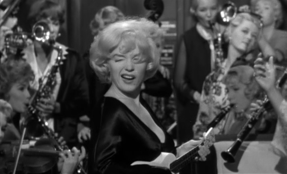 Marilyn Monroe - ma lực của sự hấp dẫn trong Some Like It Hot - Ảnh 5. Marilyn Monroe - ma lực của sự hấp dẫn trong Some Like It Hot - Ảnh 5.