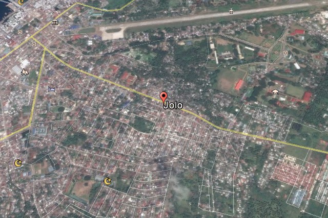Khai quật thi hài nghi của con tin Việt Nam tại Philippines - Ảnh 2. Khai quật thi hài nghi của con tin Việt Nam tại Philippines - Ảnh 2.