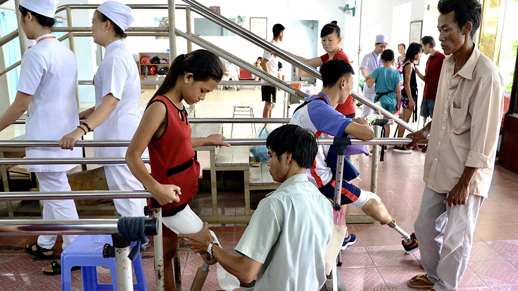 Khai giảng lớp Ước mơ của Thúy dù đã vắng bớt học trò - Ảnh 7. Khai giảng lớp Ước mơ của Thúy dù đã vắng bớt học trò - Ảnh 7.