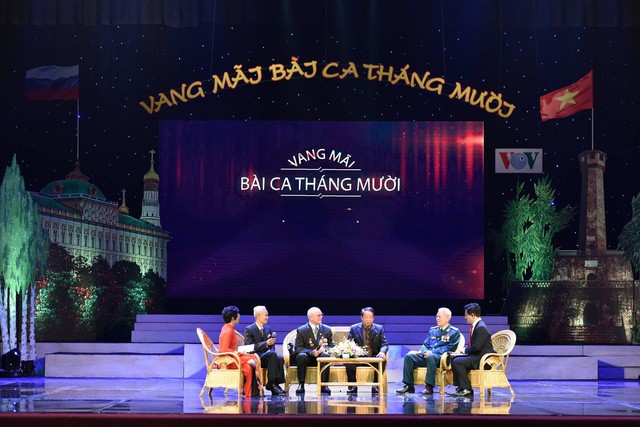 100 năm Cách mạng tháng Mười Nga - Vang mãi bài ca tháng Mười - Ảnh 5. 100 năm Cách mạng tháng Mười Nga - Vang mãi bài ca tháng Mười - Ảnh 5.