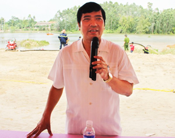 Kỷ luật cảnh cáo nguyên chủ tịch tỉnh Vĩnh Phúc Phùng Quang Hùng - Ảnh 1.