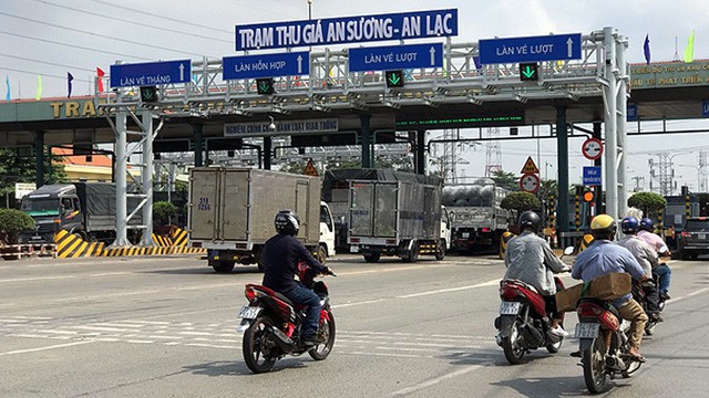 Thu phí thành thu giá: Đừng đánh lận con đen để o ép! - Ảnh 1. Thu phí thành thu giá: Đừng đánh lận con đen để o ép! - Ảnh 1.