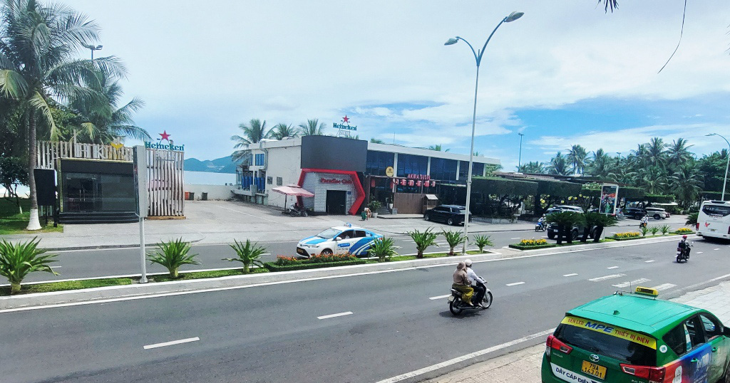 Các nhà hàng trên bãi biển Nha Trang sẽ quy hoạch lại ra sao Tuổi