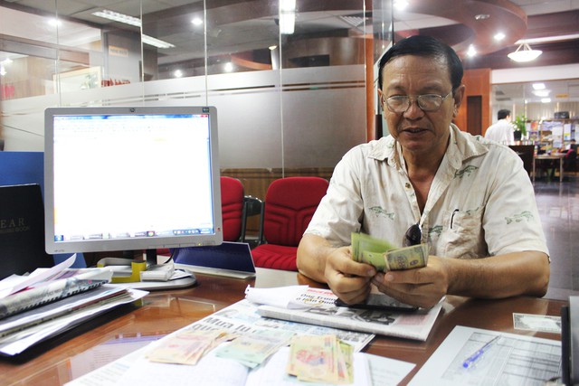 Nhiều tấm lòng của bạn đọc Tuổi Trẻ đến với bà con vùng lũ - Ảnh 2. Nhiều tấm lòng của bạn đọc Tuổi Trẻ đến với bà con vùng lũ - Ảnh 2.