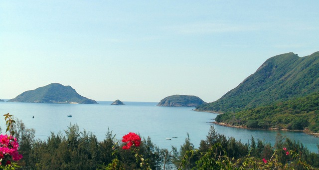 Côn Đảo dành ưu đãi cho đầu tư du lịch và công nghiệp xanh - Ảnh 1. Côn Đảo dành ưu đãi cho đầu tư du lịch và công nghiệp xanh - Ảnh 1.