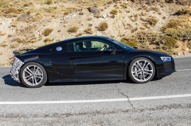 Audi R8 dùng chung động cơ V6 mới của Porsche Panamera - Ảnh 2. Audi R8 dùng chung động cơ V6 mới của Porsche Panamera - Ảnh 2.