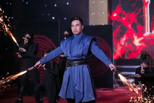 Kỳ tài lộ diện 2017: Cha con ảo thuật gia Hoàng Khang thành quán quân - Ảnh 6. Kỳ tài lộ diện 2017: Cha con ảo thuật gia Hoàng Khang thành quán quân - Ảnh 6.