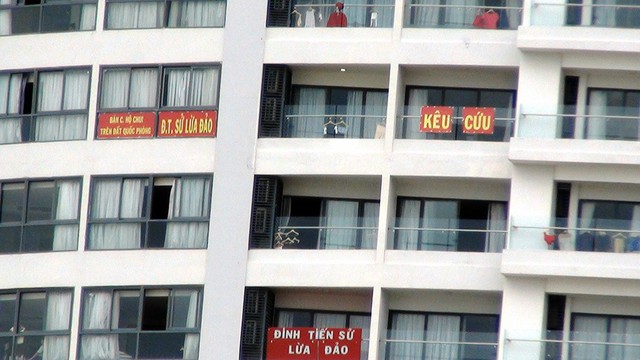 Bavico và Mường Thanh Khánh Hòa bị người đầu tư treo biển đòi nợ - Ảnh 2. Bavico và Mường Thanh Khánh Hòa bị người đầu tư treo biển đòi nợ - Ảnh 2.
