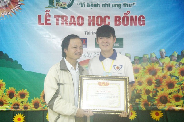 Ngập tràn yêu thương ngày hội hoa hướng dương ở Huế - Ảnh 5. Ngập tràn yêu thương ngày hội hoa hướng dương ở Huế - Ảnh 5.