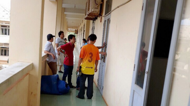Đảo Phú Quý ngưng liên hoan, lễ hội để ứng phó bão số 14 - Ảnh 1. Đảo Phú Quý ngưng liên hoan, lễ hội để ứng phó bão số 14 - Ảnh 1.