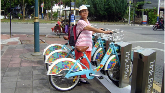 Nên phát triển xe đạp công cộng - Ảnh 1. Nên phát triển xe đạp công cộng - Ảnh 1.