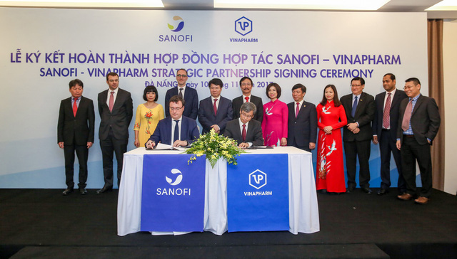Sanofi hợp tác cùng Vinapharm sản xuất thuốc tiêu chuẩn cao - Ảnh 1. Sanofi hợp tác cùng Vinapharm sản xuất thuốc tiêu chuẩn cao - Ảnh 1.