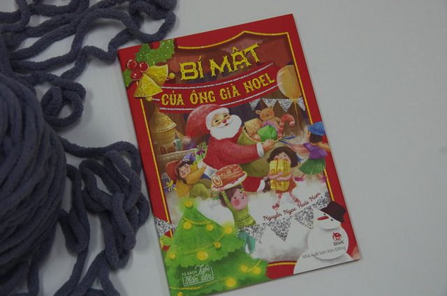 Khi ông già Noel không trèo vào từ ống khói - Ảnh 1. Khi ông già Noel không trèo vào từ ống khói - Ảnh 1.