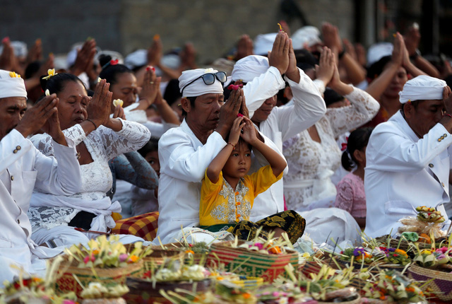 Bali hồi hộp chờ núi lửa phun trào - Ảnh 7.