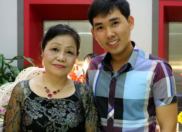 Cảm ơn cô, người truyền cảm hứng những giờ văn! - Ảnh 1. Cảm ơn cô, người truyền cảm hứng những giờ văn! - Ảnh 1.