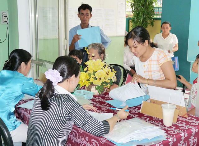Bỏ hộ khẩu: Tuyển sinh ra sao? - Ảnh 1. Bỏ hộ khẩu: Tuyển sinh ra sao? - Ảnh 1.