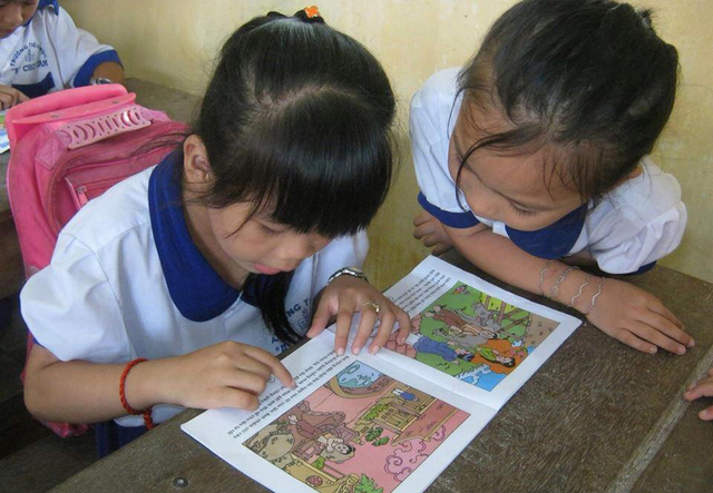 Trẻ miền quê khát sách: Quyền đọc sách của trẻ em - Ảnh 1. Trẻ miền quê khát sách: Quyền đọc sách của trẻ em - Ảnh 1.