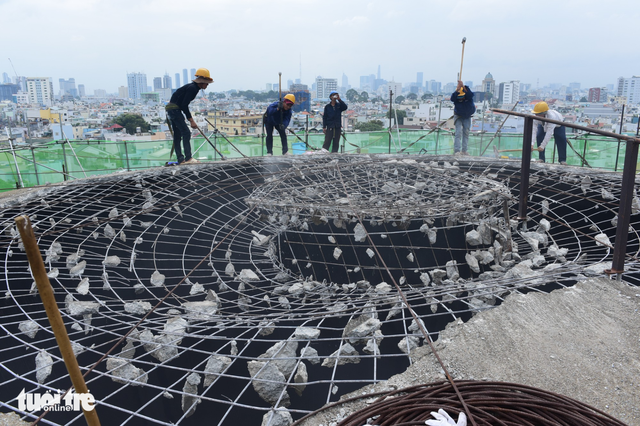 Bắt đầu tháo dỡ 1 trong 7 thủy đài cổ tại Sài Gòn - Ảnh 4. Bắt đầu tháo dỡ 1 trong 7 thủy đài cổ tại Sài Gòn - Ảnh 4.