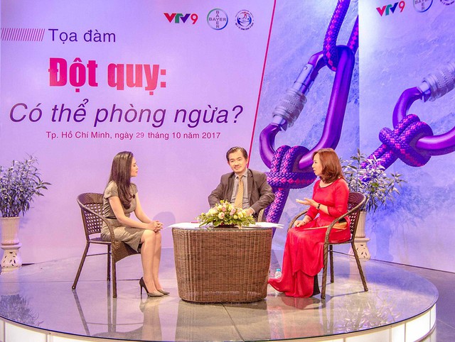 12-13 tuổi đã bị đột qụy - Ảnh 2. 12-13 tuổi đã bị đột qụy - Ảnh 2.