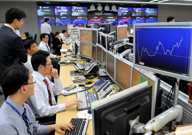Hàn Quốc khó đạt mục tiêu tăng trưởng 3% trong năm nay - Ảnh 1. Hàn Quốc khó đạt mục tiêu tăng trưởng 3% trong năm nay - Ảnh 1.