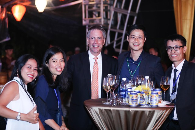 Doanh nhân và những điều đọng lại sau APEC 2017 - Ảnh 2. Doanh nhân và những điều đọng lại sau APEC 2017 - Ảnh 2.