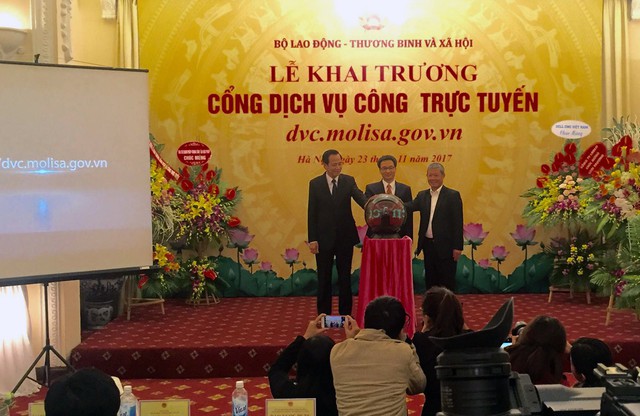Khai trương cổng dịch vụ công trực tuyến về LĐ-TB-XH - Ảnh 1. Khai trương cổng dịch vụ công trực tuyến về LĐ-TB-XH - Ảnh 1.
