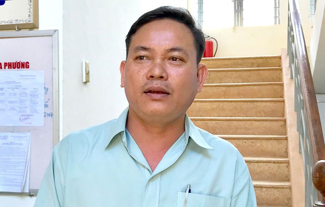 Khiển trách trưởng công an đá thúng rau, thau cá của dân - Ảnh 1. Khiển trách trưởng công an đá thúng rau, thau cá của dân - Ảnh 1.