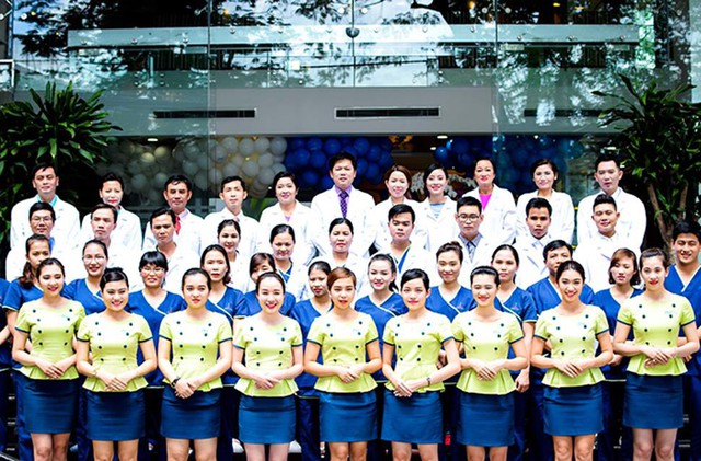 Trải nghiệm công nghệ cấy ghép Implant Thế giới tại Việt Nam - Ảnh 2. Trải nghiệm công nghệ cấy ghép Implant Thế giới tại Việt Nam - Ảnh 2.