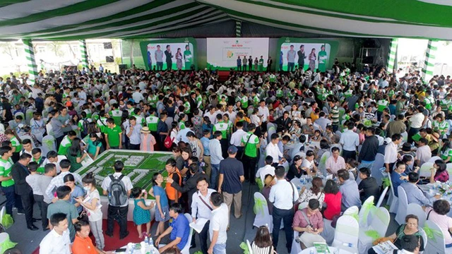 450 giao dịch thành công tại lễ giới thiệu dự án Lovera Park - Ảnh 1. 450 giao dịch thành công tại lễ giới thiệu dự án Lovera Park - Ảnh 1.