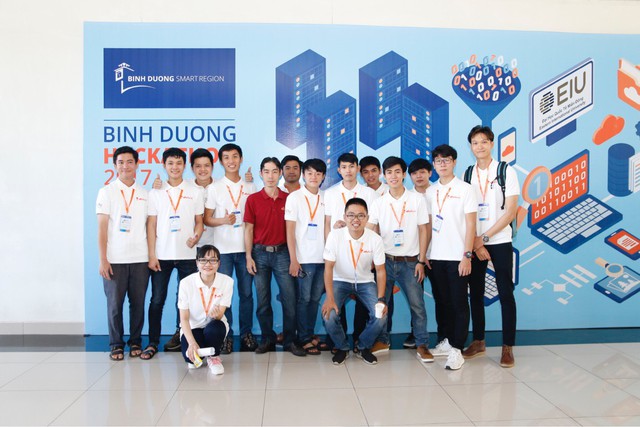 Hackathon Bình Dương 2017 tại ĐH Quốc tế Miền Đông - Ảnh 2. Hackathon Bình Dương 2017 tại ĐH Quốc tế Miền Đông - Ảnh 2.
