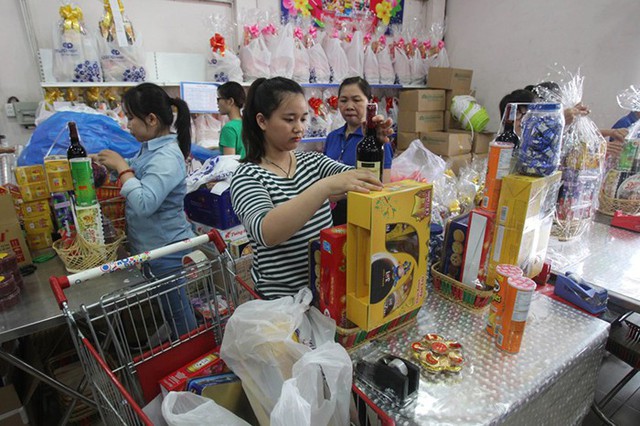 Hơn 17.800 tỉ đồng dự trữ hàng hóa phục vụ Tết Mậu Tuất 2018 - Ảnh 1. Hơn 17.800 tỉ đồng dự trữ hàng hóa phục vụ Tết Mậu Tuất 2018 - Ảnh 1.