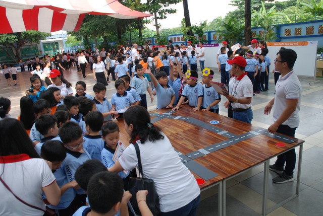Ngày hội an toàn giao thông trong trường học - Ảnh 3. Ngày hội an toàn giao thông trong trường học - Ảnh 3.
