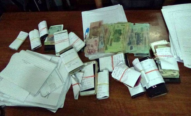 Phá tổ chức đá gà trực tuyến ở vùng ven - Ảnh 2. Phá tổ chức đá gà trực tuyến ở vùng ven - Ảnh 2.