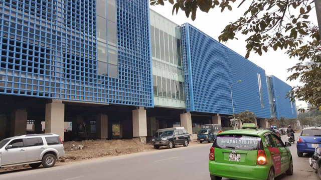 Tàu đường sắt Cát Linh - Hà Đông bị đột nhập vẽ Graffiti - Ảnh 4. Tàu đường sắt Cát Linh - Hà Đông bị đột nhập vẽ Graffiti - Ảnh 4.