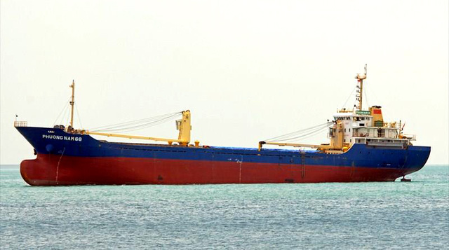 15 thuyền viên trên tàu bị nạn ngoài biển Hải Phòng được cứu - Ảnh 1.