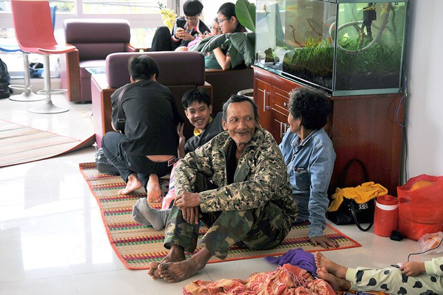 Khách sạn, nhà nghỉ Vũng Tàu mở cửa đón dân vào tránh bão - Ảnh 1. Khách sạn, nhà nghỉ Vũng Tàu mở cửa đón dân vào tránh bão - Ảnh 1.