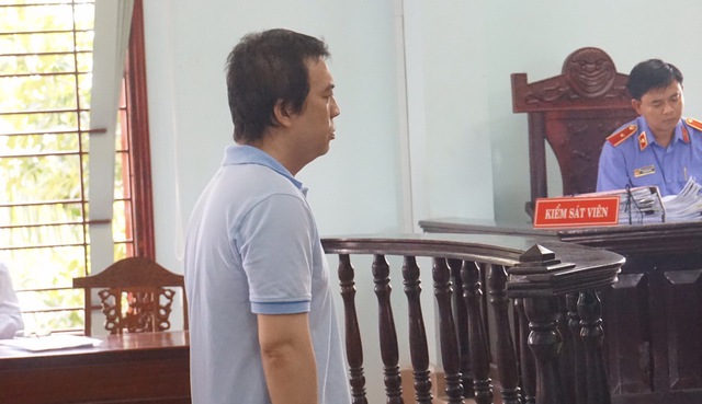 Phúc thẩm vụ nhận hối lộ của nhóm thanh tra giao thông Cần Thơ - Ảnh 2. Phúc thẩm vụ nhận hối lộ của nhóm thanh tra giao thông Cần Thơ - Ảnh 2.