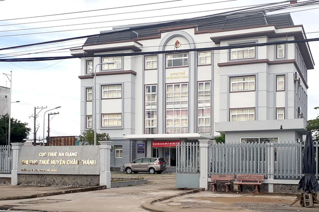 Kỷ luật nguyên chi cục trưởng Chi cục Thuế Châu Thành, An Giang - Ảnh 1. Kỷ luật nguyên chi cục trưởng Chi cục Thuế Châu Thành, An Giang - Ảnh 1.