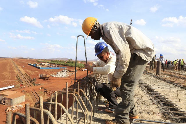 Lo ngại Trung Quốc, Ấn Độ nhảy vào châu Phi - Ảnh 3. Lo ngại Trung Quốc, Ấn Độ nhảy vào châu Phi - Ảnh 3.
