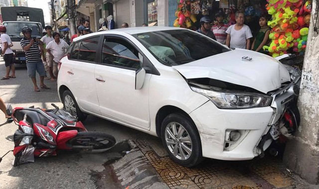 Công an Sóc Trăng lên tiếng vụ thượng úy lái xe tang vật gây tai nạn - Ảnh 1. Công an Sóc Trăng lên tiếng vụ thượng úy lái xe tang vật gây tai nạn - Ảnh 1.