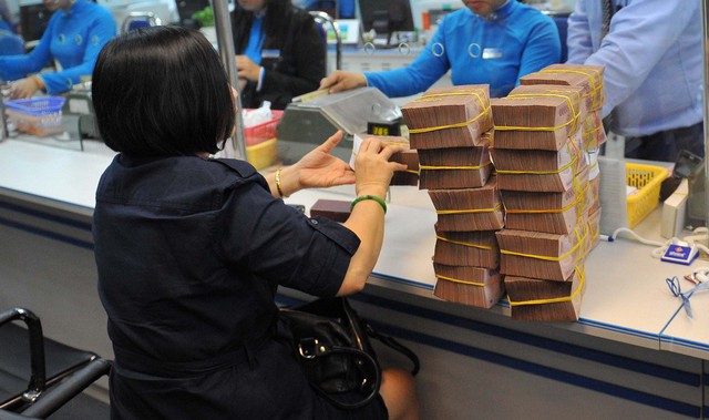 Eximbank chưa có cơ sở giải quyết yêu cầu của người mất 245 tỉ - Ảnh 1. Eximbank chưa có cơ sở giải quyết yêu cầu của người mất 245 tỉ - Ảnh 1.