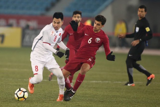 U23 Việt Nam có hay, nhưng các ông lớn đã tự bắn chân mình? - Ảnh 1. U23 Việt Nam có hay, nhưng các ông lớn đã tự bắn chân mình? - Ảnh 1.